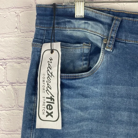 Cultura Men's Skinny Blue Jeans. Size: 36 - Picture 3 of 14